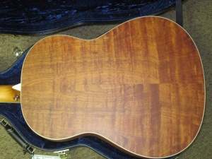 Larrivee Custom L-03, Quilted Mahogany/Cedar!